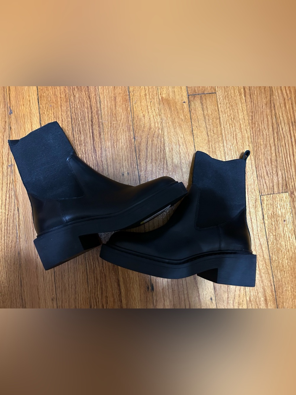 Blondo Frankie Waterproof Leather Chelsea Boots black NWOB Retail $180 - 6.5